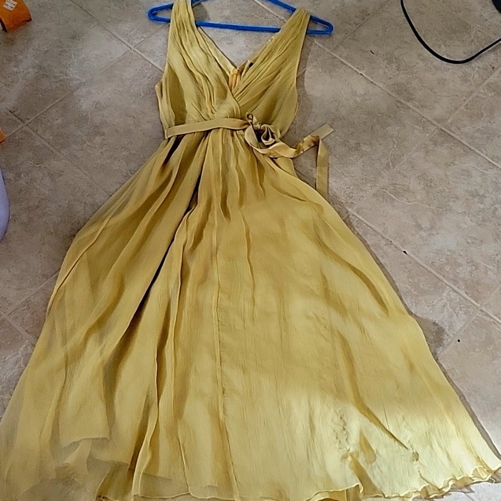 ANTHROPOLOGIE SAJA CHARTREUSE 100% silk dress size 10